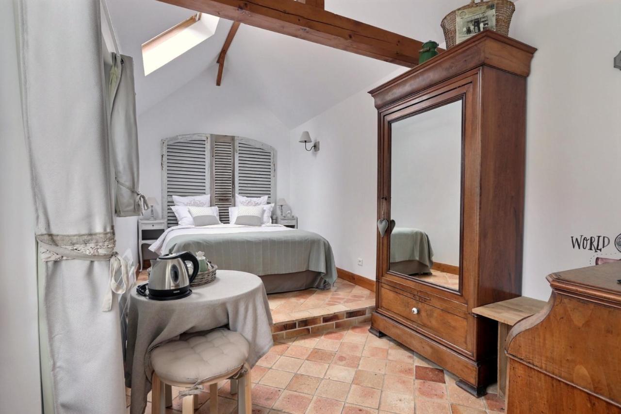 Bed and Breakfast La Parenthese Epicurienne Бове Экстерьер фото