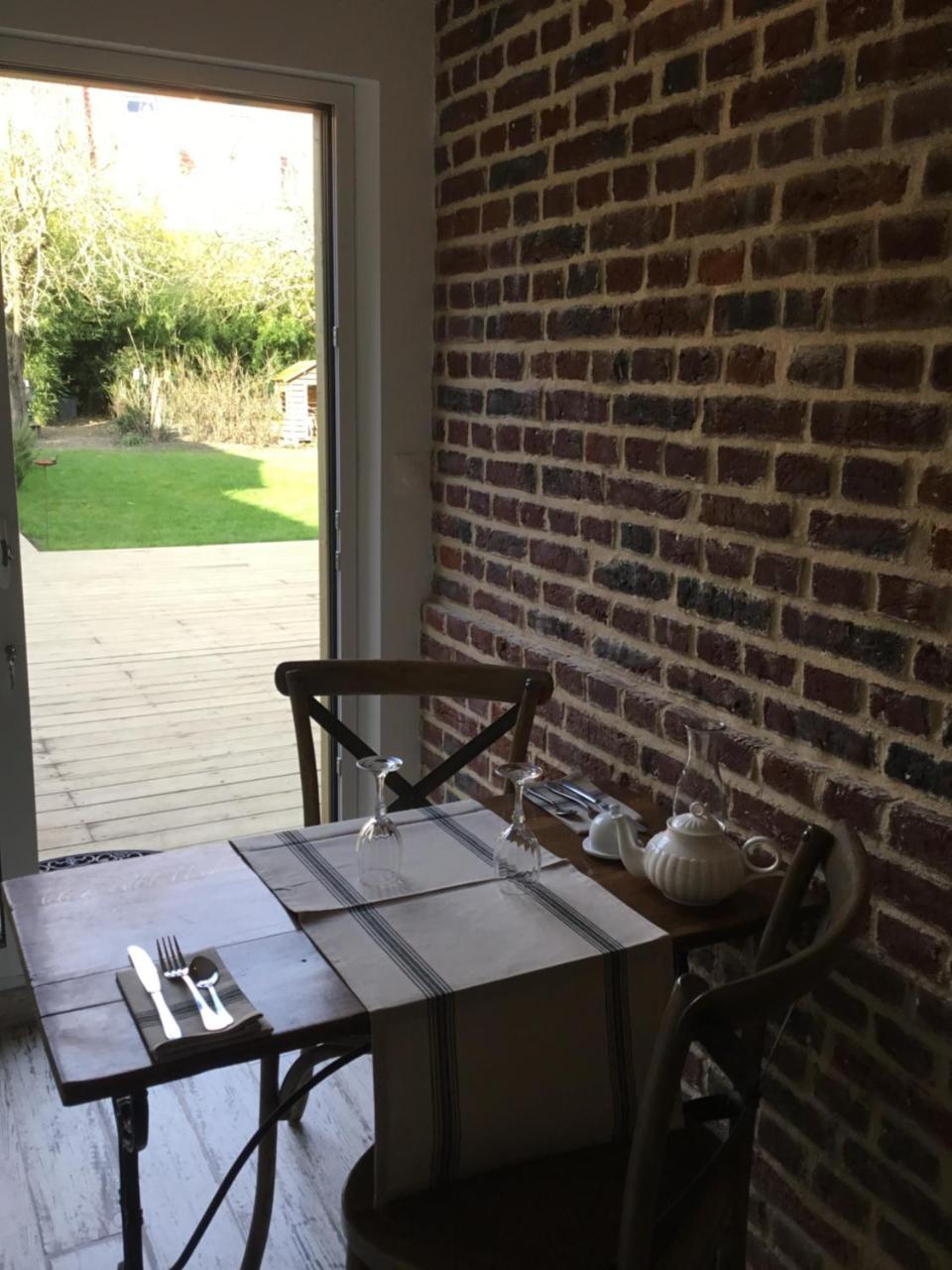 Bed and Breakfast La Parenthese Epicurienne Бове Экстерьер фото